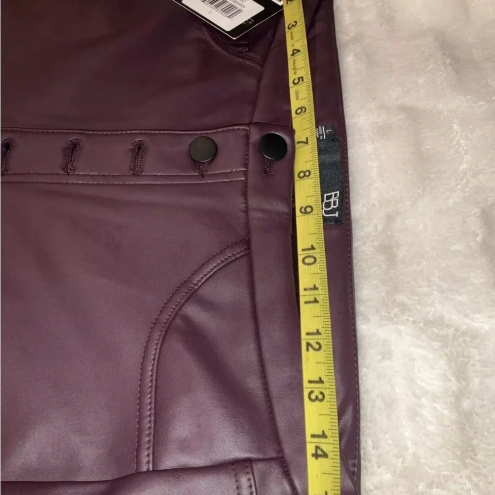 BBJ Los Angeles Faux Leather Stretch Skinny Jegging Pants‎ Burgundy Size Large